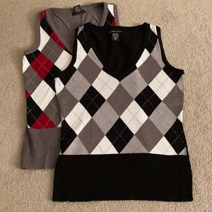 Set of 2 New York & Company sweater vests